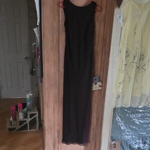 Elegant Eggplant color Sleeveless Dress